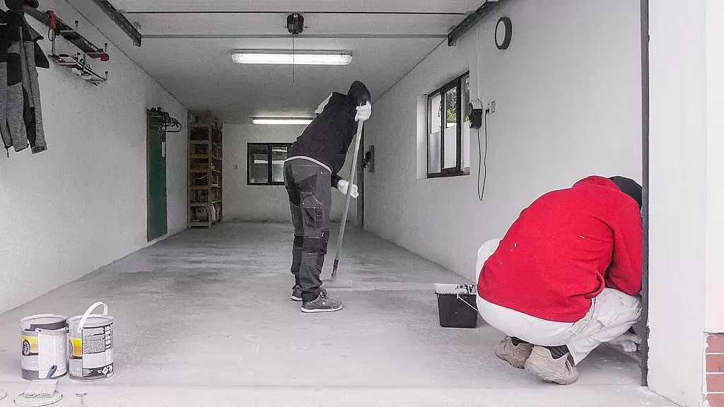 PRIMALEX ULTRA BETON Protišmyková farba na betónové podlahy_1 vrstva valček