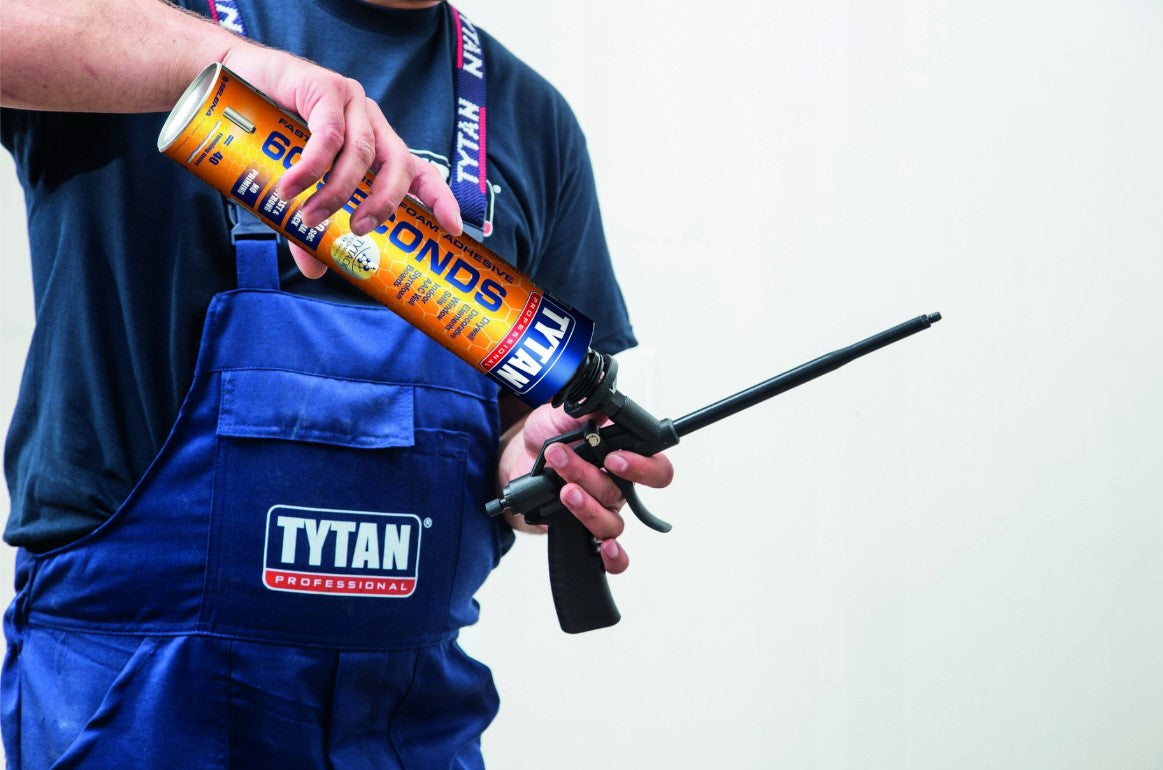 TYTAN 60 SEKUND montážne PUR penové lepidlo pištoľové 750 ml
