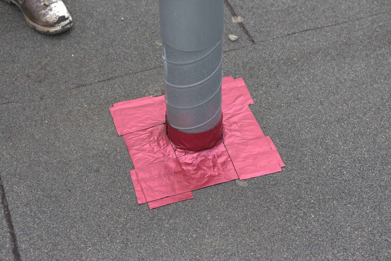 TYTAN RS TAPE Strešná tesniaca páska bitumenová š x 10 m