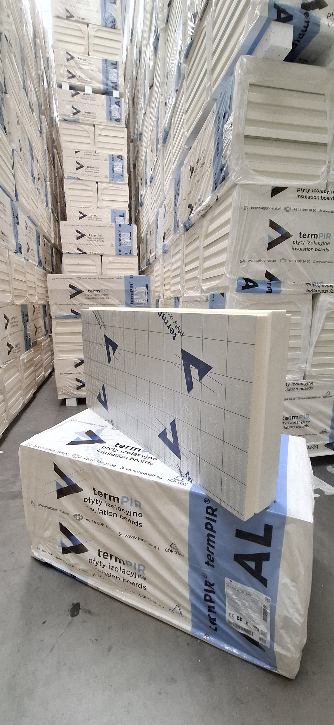 termPIR AL ʎ 0,022 PIR dosky tepelná izolácia 2400x1200mm_ukážka3