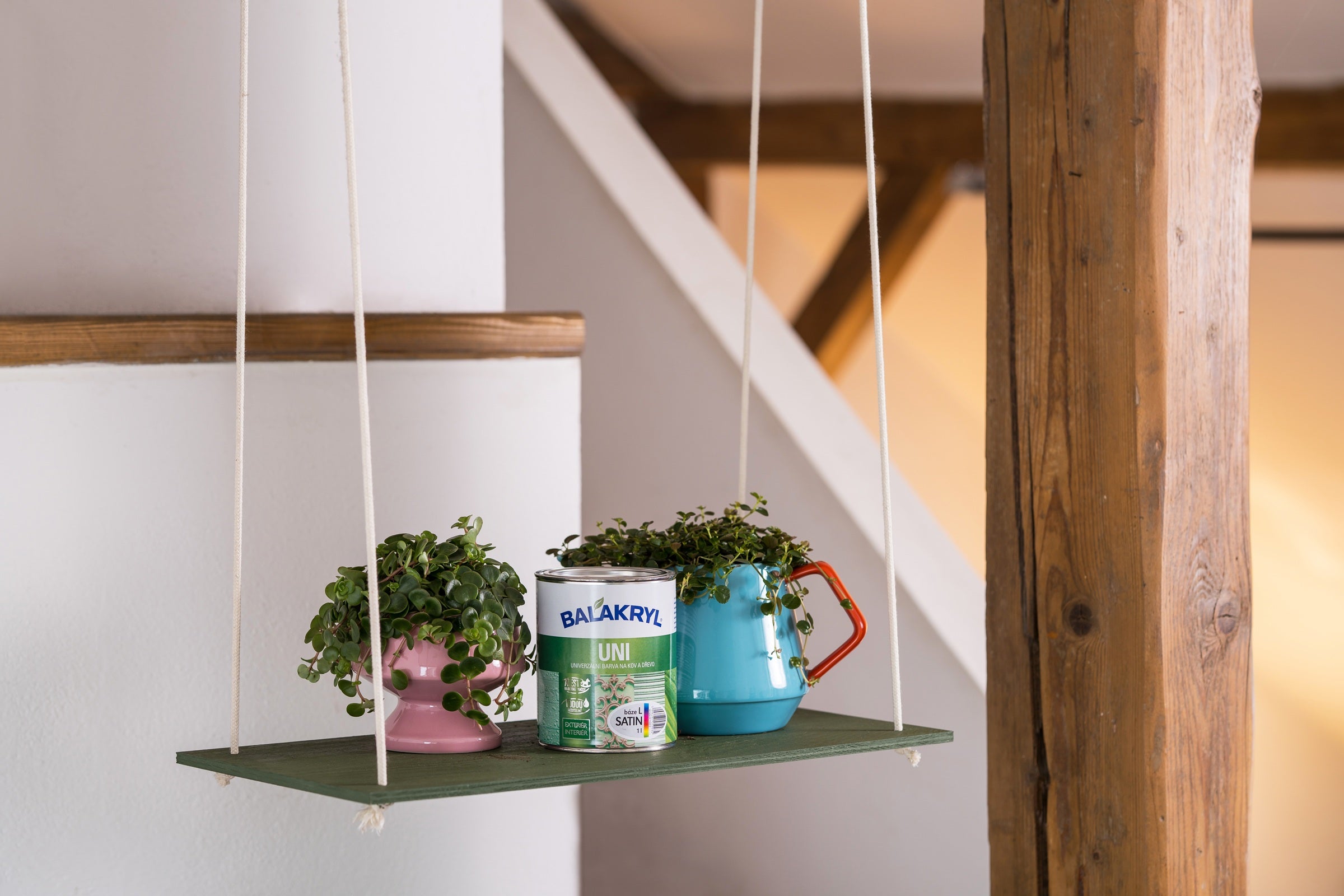 BALAKRYL UNI SATIN vodou riediteľná ekologická farba na drevo a kov vzorkovník