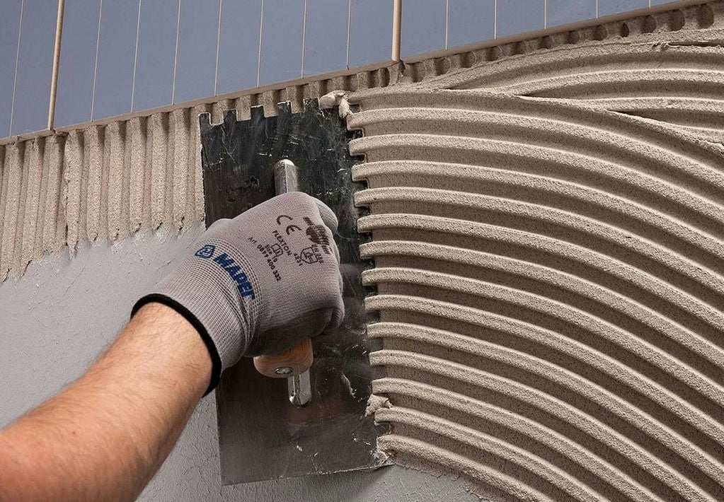 MAPEI Keraflex Extra S1 tenkovrstvé cementové lepidlo na dlažbu a obklad 25 kg