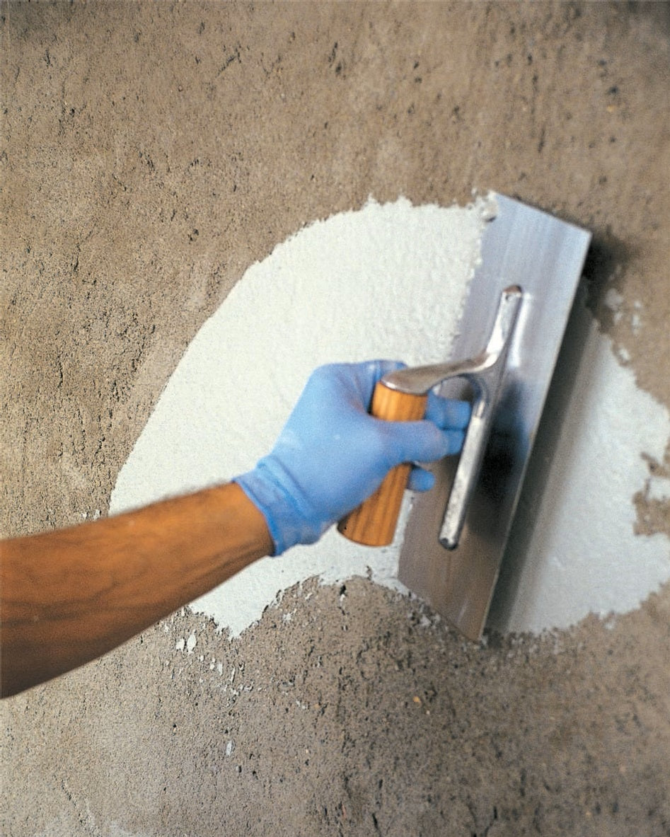 MAPEI Planitop 560 vyhladzovacia malta na vyrovnanie povrchov aplikácia