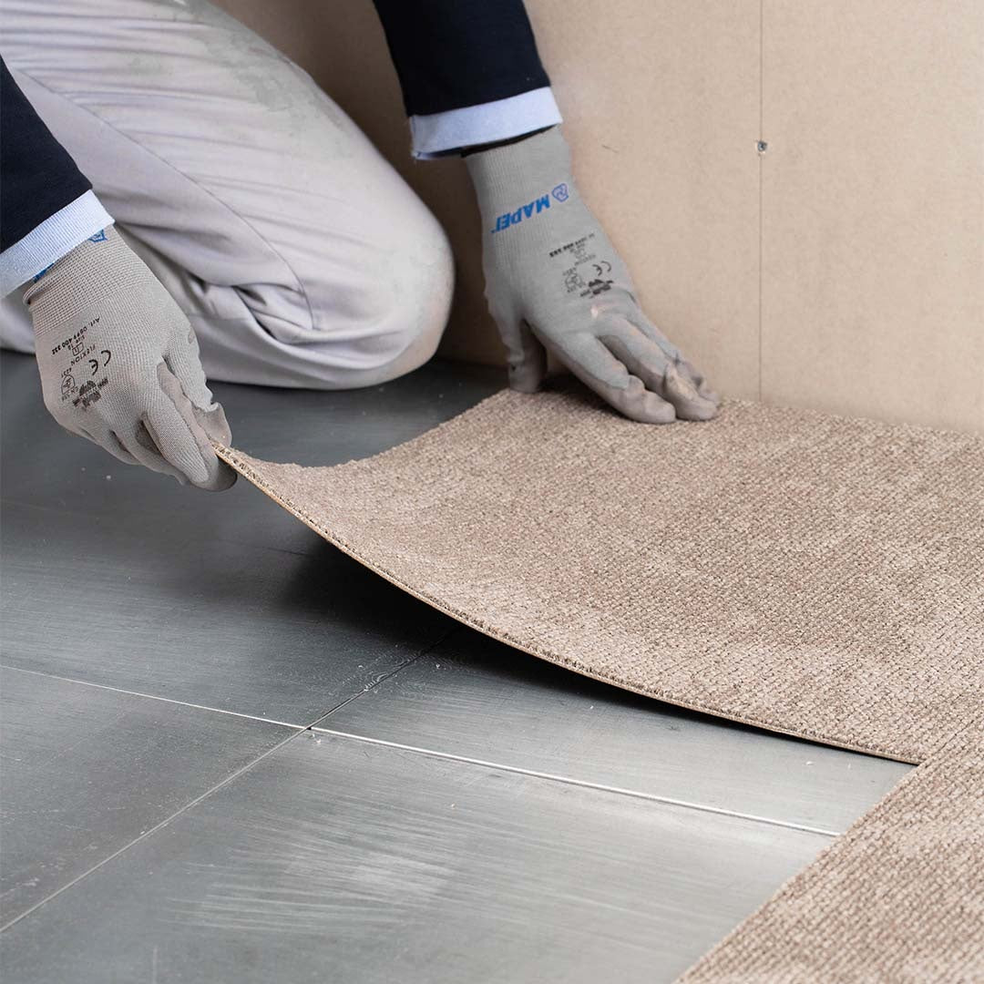 MAPEI Ultrabond Eco Tack TX+ Zero lepidlo na kobercové dielce aplikácia