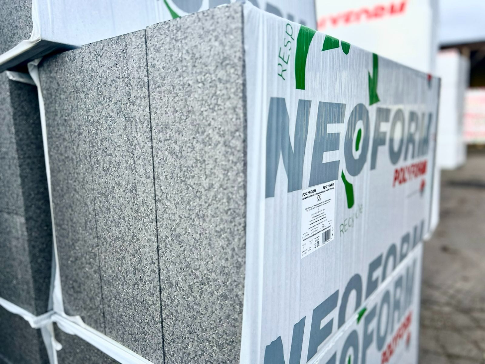 POLYFORM EPS 70 NEO ʎ 0,031 fasádny polystyrén sivý 1000x500mm (balenie) sklad ukážka
