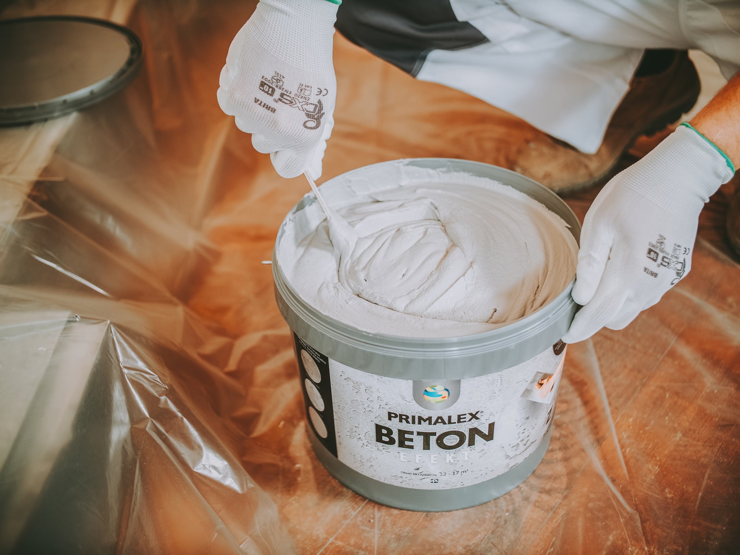 PRIMALEX BETÓN EFEKT báza Z vnútorná betónová stierka na stenu