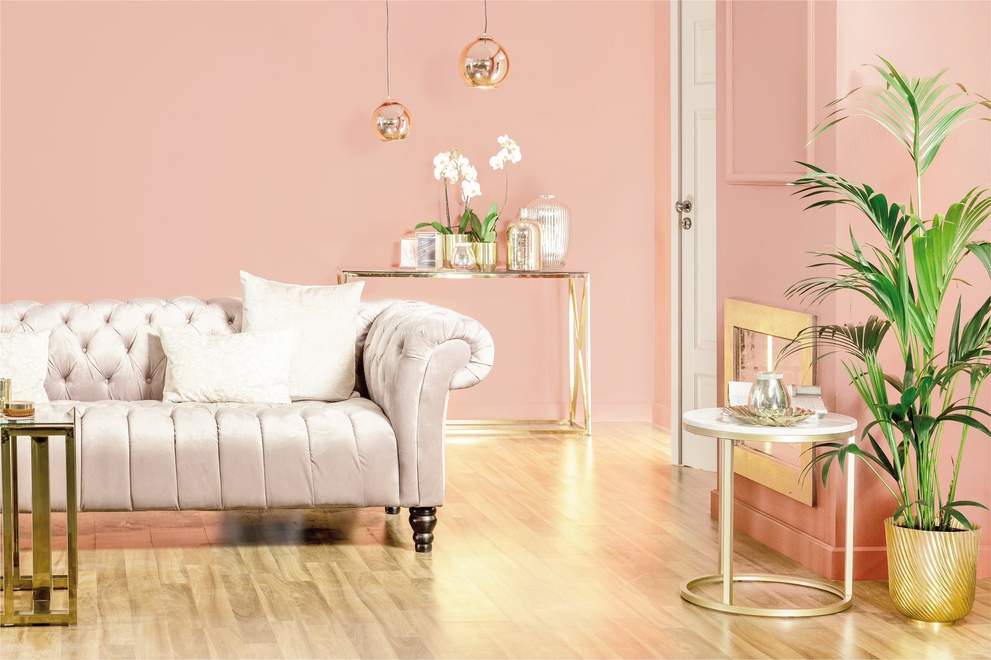 PRIMALEX ceramic – inšpirácia farby steny: modrá obývačka s pracovným kútom