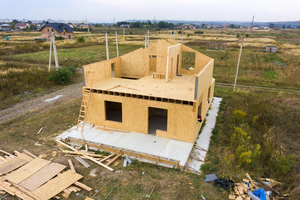 termPIR ʎ 0,022 OSB AL OSB dosky tepelná izolácia 2 500 x 1 200 mm aplikácia4